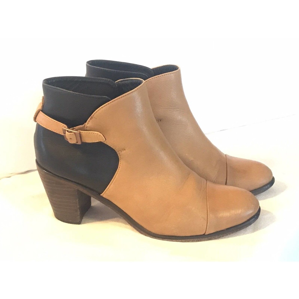 Wolverine 1000 Mile Bonny Tan Black Bootie Samantha Pleet Womens Sz 9.5 Two Tone